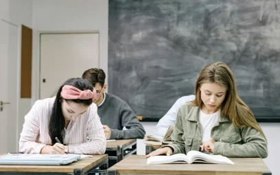 Une épreuve anticipée Bac de mathématiques en Première à Villefranche sur Saône