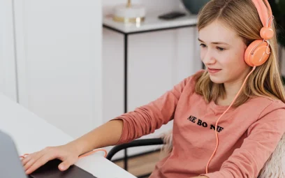 Utiliser les podcasts pour enrichir vos cours particuliers à Villefranche sur Saône